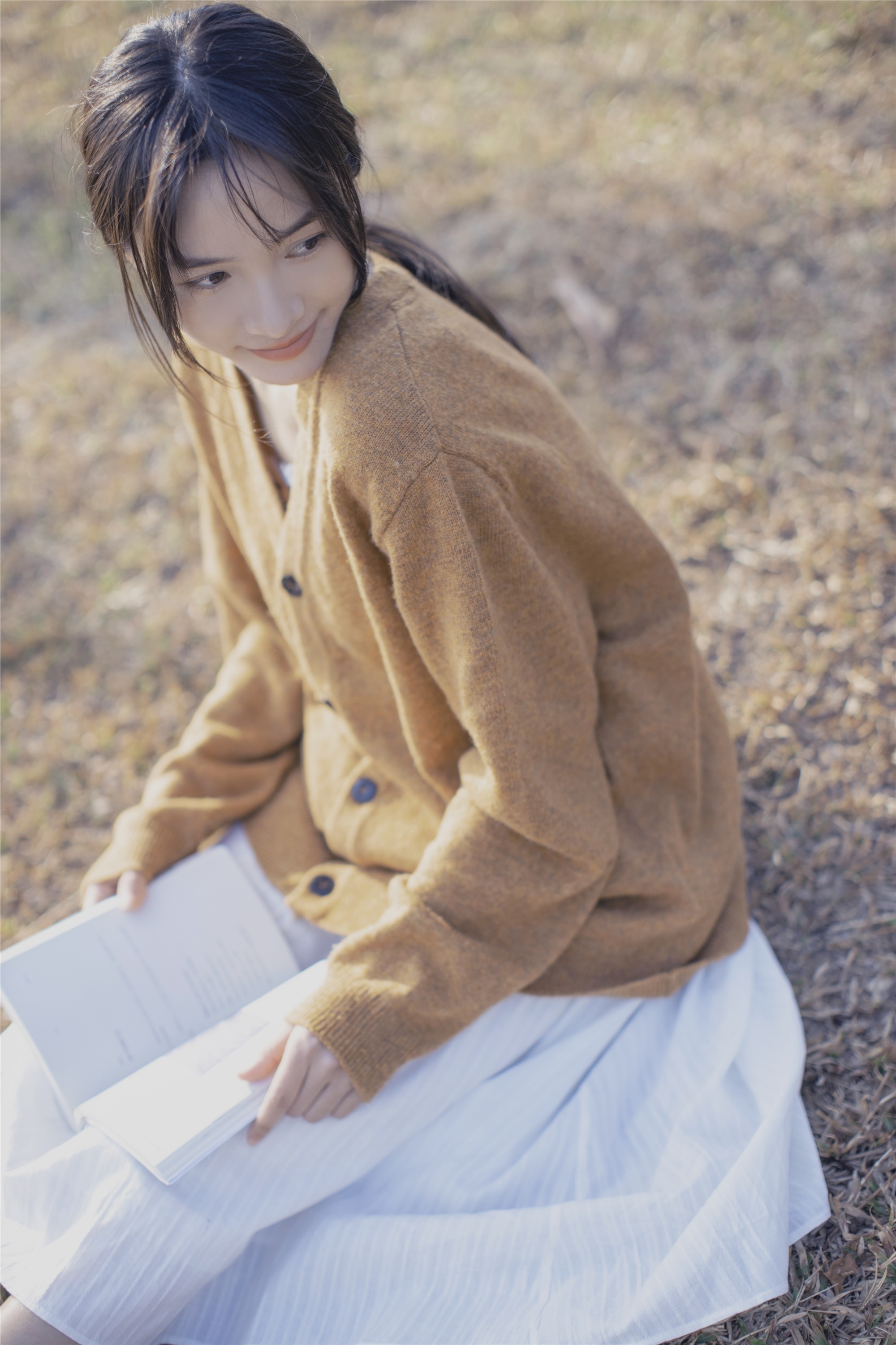 YITUYU艺图语 2021.08.17 春日之书 秋秋